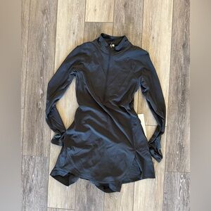 NWT Lululemon Nulux Long-Sleeve Tennis Dress